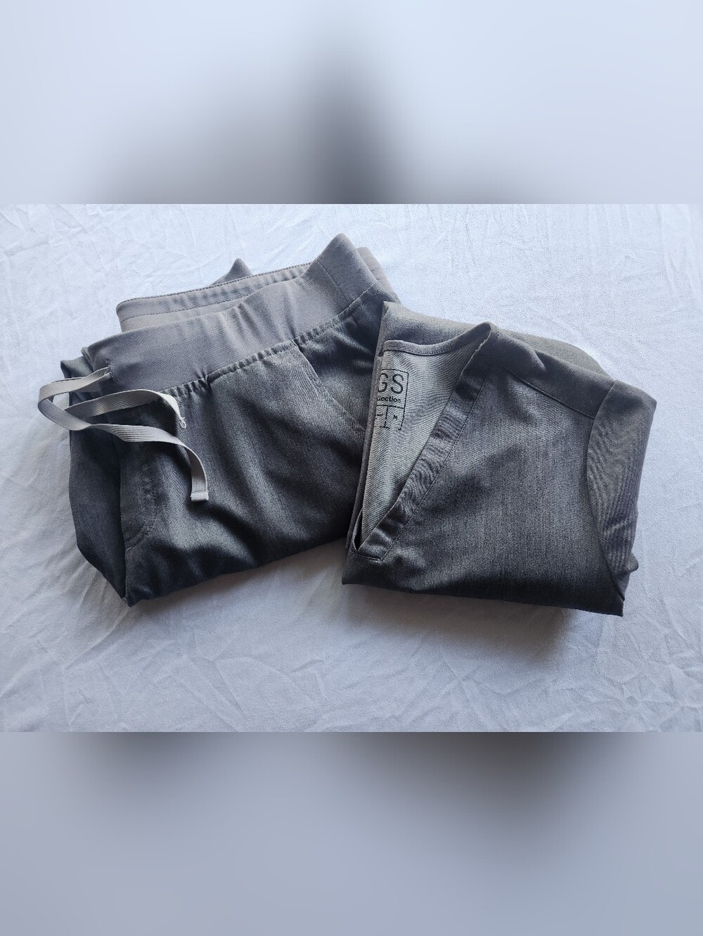 M/XL Graphite FIGS Set